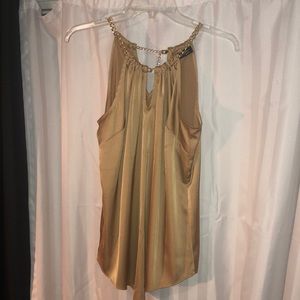Golden silky chain link top dress